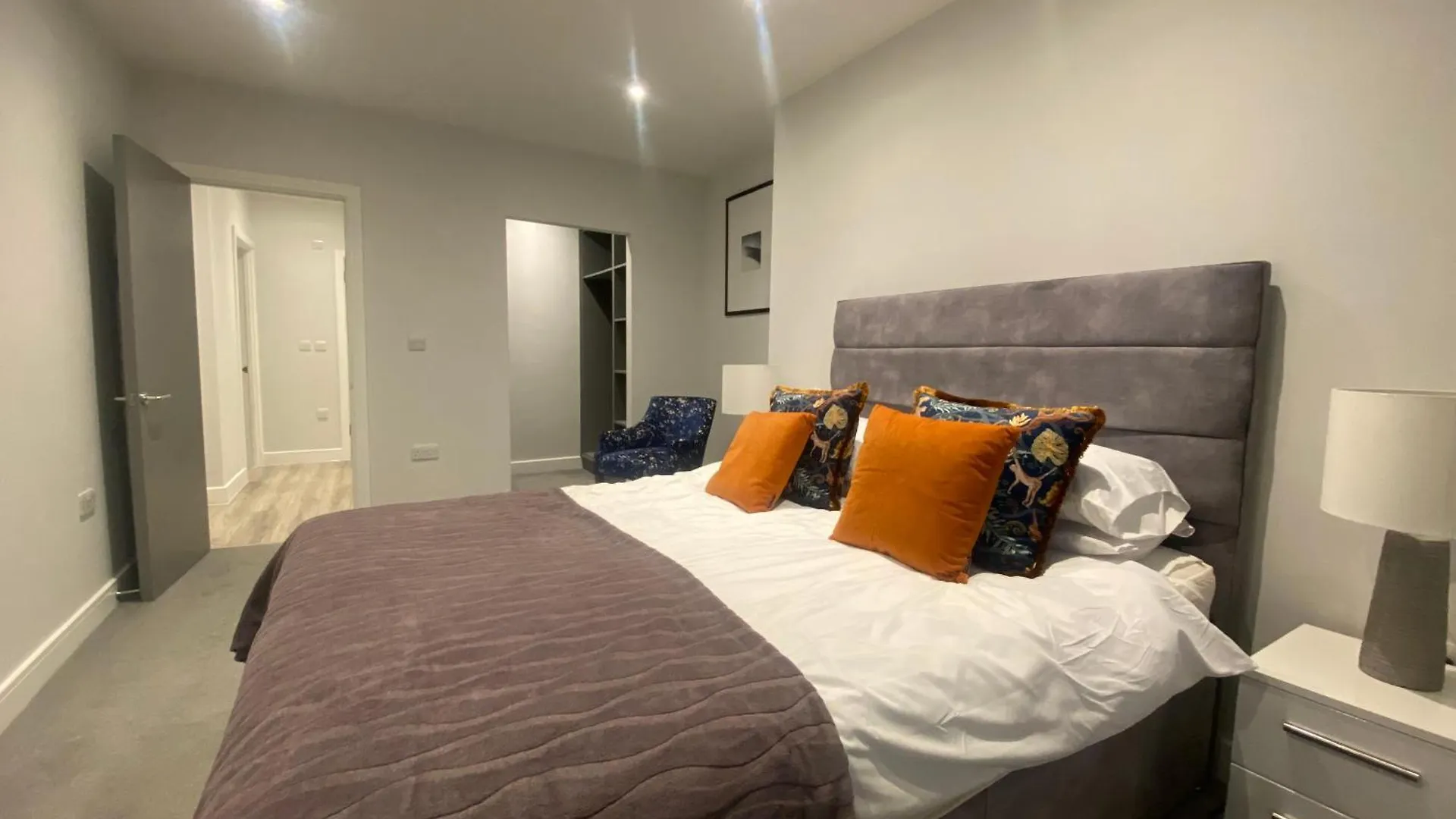 Homestay Female Only Ensuite Room London