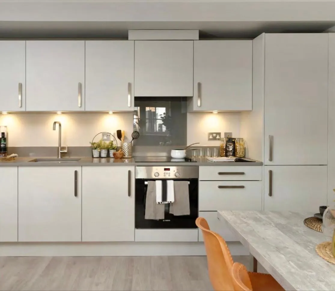 Homestay Female Only Ensuite Room London