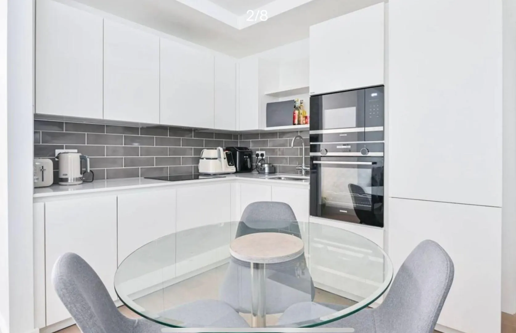Female Only Ensuite Room London